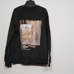 Shein Graphic Men Longsleeves NYC BK Follow Your Heart Sweatshirt Size Medium